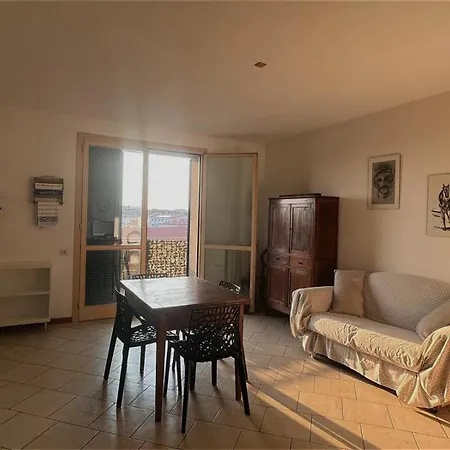 Apartamento Con Posto Auto