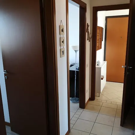 Apartment Con Posto Auto *